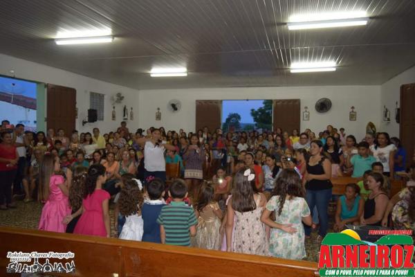 Comemoração do dia das mães na Localidade de Cachoeira de Fora